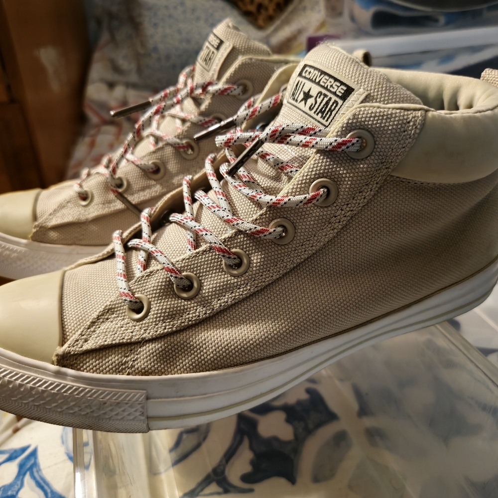 Converse Cream High-Top Sneakers Classic Design